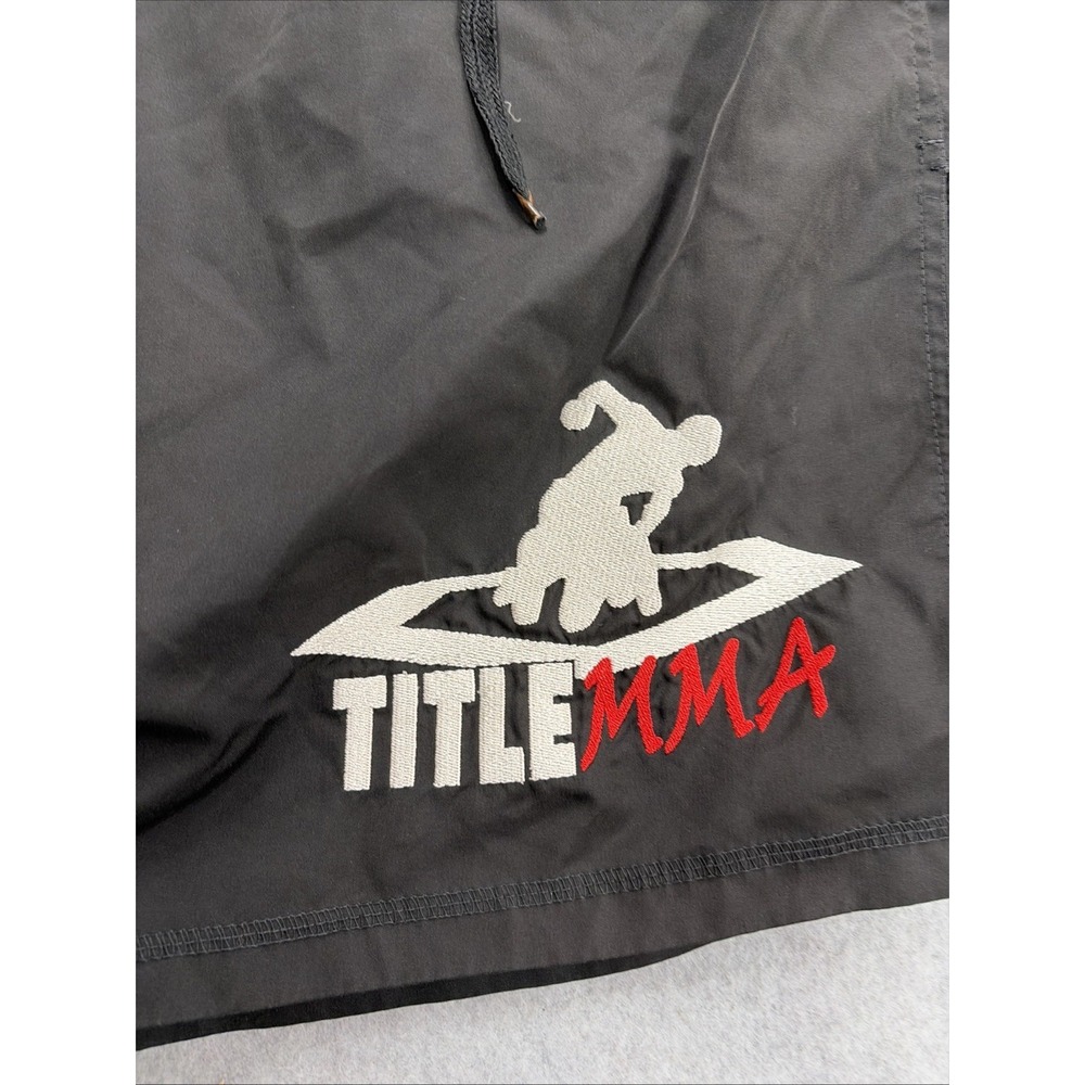 Title MMA Shorts Mens Size Large 34x9 Black Boxing Fighting Mixed Martial Arts